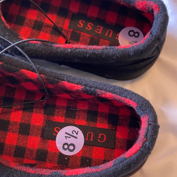 NWT Guess Logo Wylie Slipper Shoes Christmas Holiday Gift - Picture 6 of 6